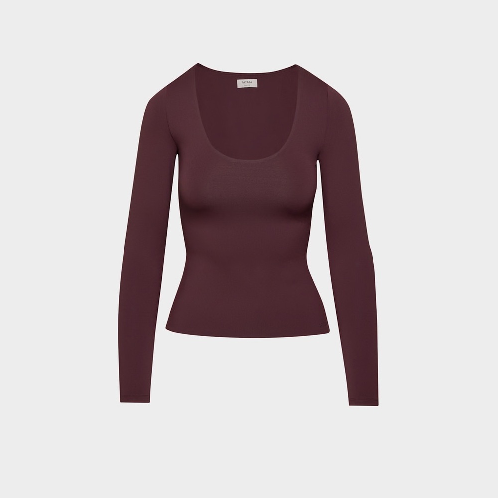 Aritzia Original Contour Astral Longsleeve